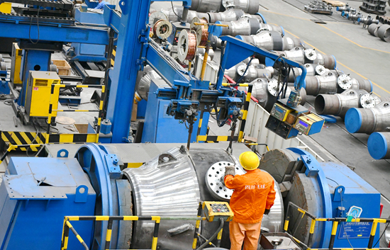 Long-Distance Pipelines and Industrial Valves